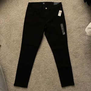 Gap Favorite Jegging